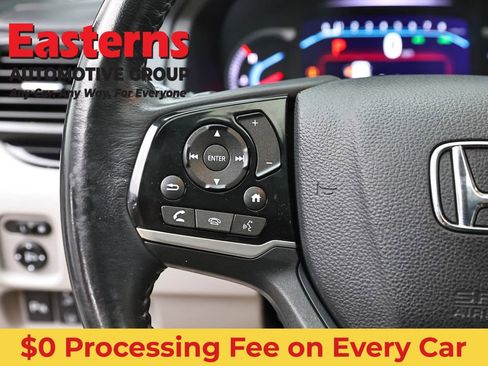 Used 2019 Honda Pilot Touring image 15