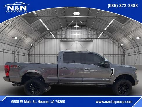 Used 2021 Ford F250 Platinum AWD/4WD image 6