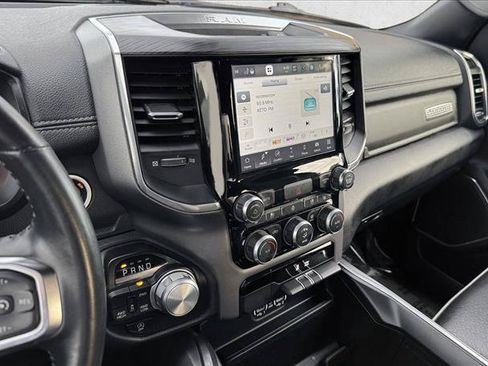 Used 2024 RAM 1500 Laramie AWD/4WD image 15