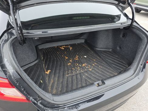 Certified 2018 Honda Accord Sport image 22