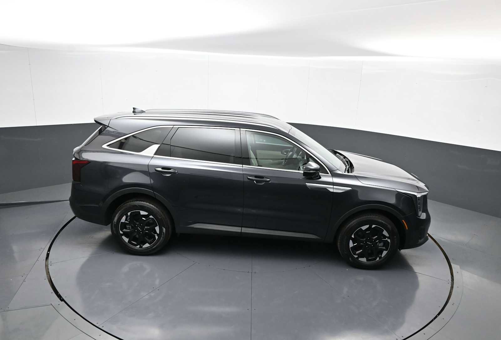 Used 2025 Kia Sorento S AWD/4WD image 36
