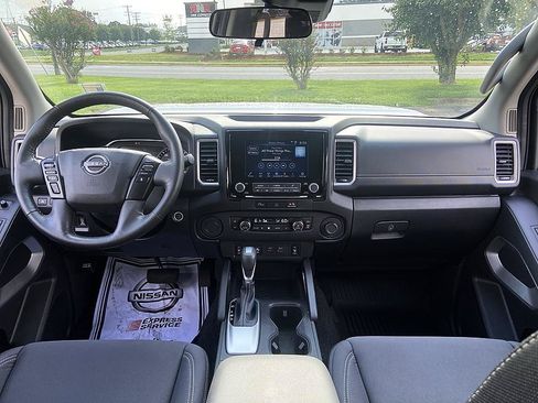 Certified 2024 Nissan Frontier SV w/ SV Convenience Package RWD image 29