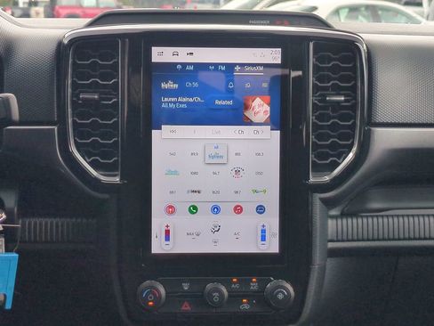 New 2025 Ford Ranger XLT w/ FX4 Off-Road Package image 19