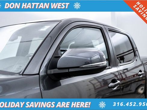 Used 2020 Toyota Tacoma SR5 image 30