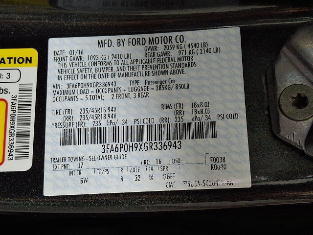 Used 2016 Ford Fusion SE w/ Equipment Group 202A FWD image 28