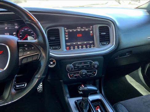 Certified 2019 Dodge Charger R/T w/ Plus Group RWD image 7