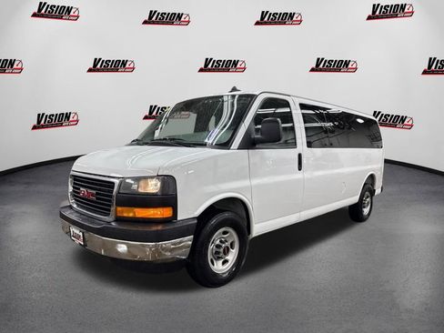 Used 2025 GMC Savana 3500 LT w/ LT Preferred Equipment Group image 1