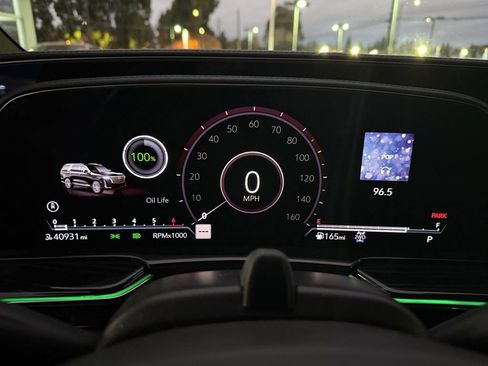 Used 2023 Cadillac Escalade Sport image 18