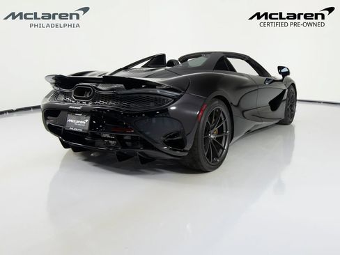 Used 2024 McLaren 750S Spider RWD image 6
