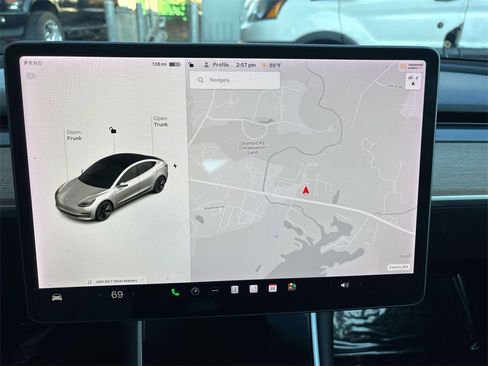 Used 2018 Tesla Model 3 Long Range image 17