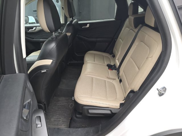 Used 2022 Ford Escape SEL w/ Technology Package FWD image 26