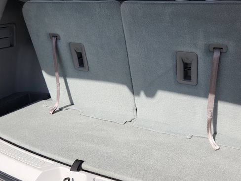 Used 2019 GMC Acadia SLT image 11