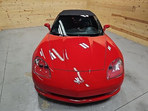 Used 2006 Chevrolet Corvette Convertible RWD image 6