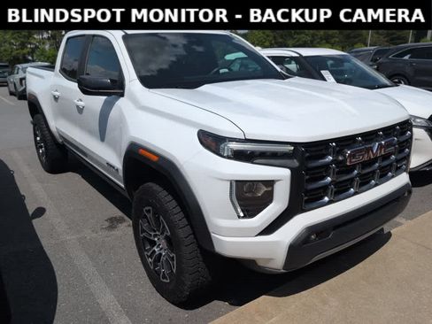 Used 2024 GMC Canyon AT4 w/ Canyon Safety Plus Package AWD/4WD image 4