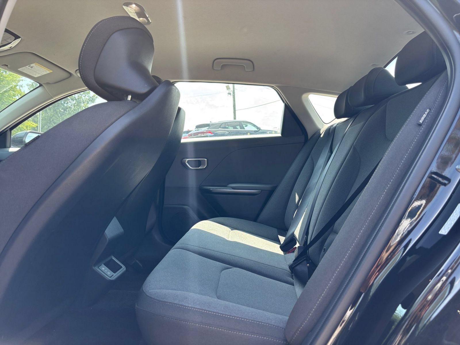 Used 2025 Kia K4 FWD image 21