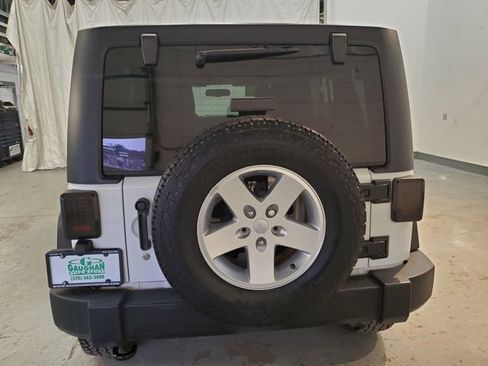 Used 2017 Jeep Wrangler Unlimited Sport w/ Quick Order Package 24S image 5