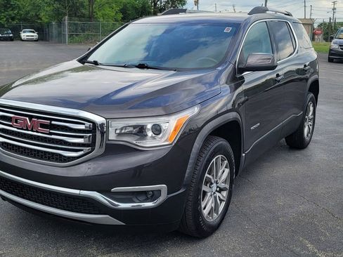 Used 2019 GMC Acadia SLE FWD image 3