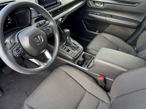 Certified 2025 Honda CR-V EX image 4