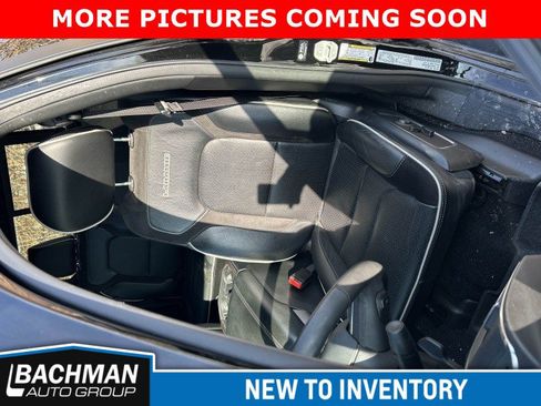 Used 2025 RAM 1500 Laramie w/ Sport Appearance Package image 6