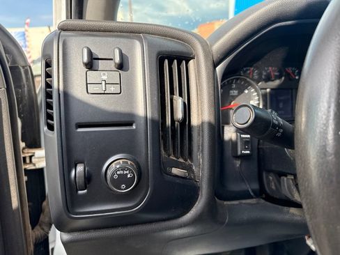 Used 2016 GMC Sierra 2500 4x4 Regular Cab w/ Sierra Convenience Package image 23