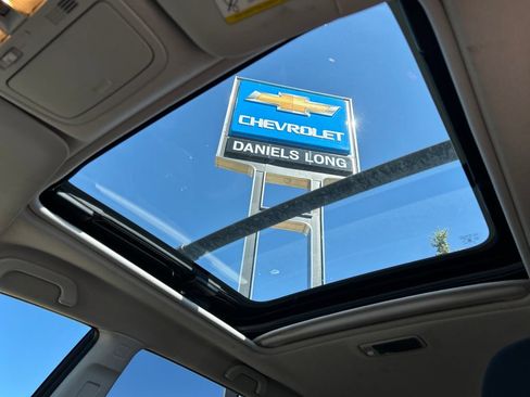 Used 2011 Subaru Forester 2.5X Premium w/ All-Weather Pkg AWD/4WD image 19