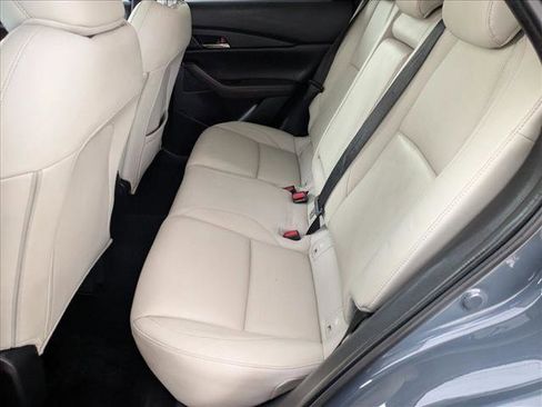 Used 2021 MAZDA CX-30 AWD 2.5 S w/ Premium Package image 18