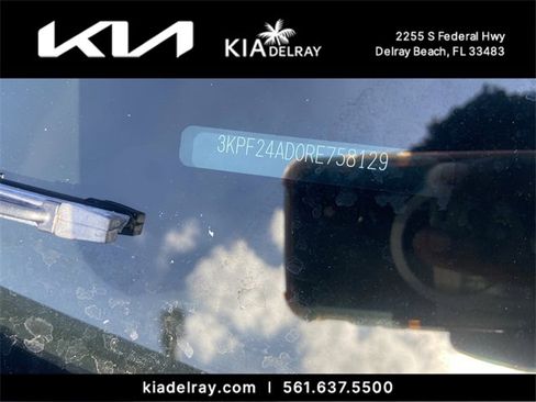 Used 2024 Kia Forte LXS image 10