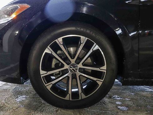 Certified 2023 Volkswagen Jetta Sport image 11