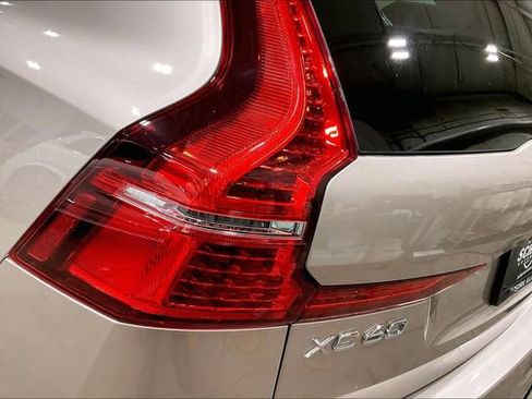 Certified 2023 Volvo XC60 B5 Plus FWD image 33