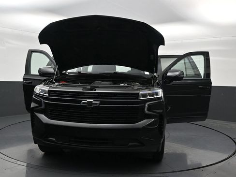 Used 2024 Chevrolet Tahoe RST w/ Luxury Package RWD image 37