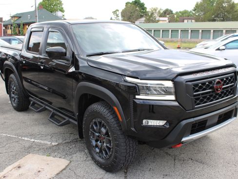 Certified 2024 Nissan Frontier PRO-4X w/ Pro Premium Package AWD/4WD image 10