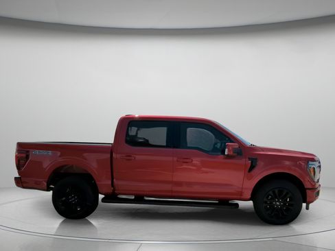 New 2025 Ford F150 Lariat w/ Equipment Group 502A High image 36