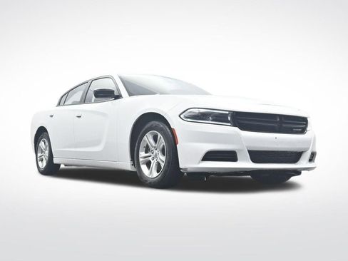 Used 2023 Dodge Charger SXT image 32