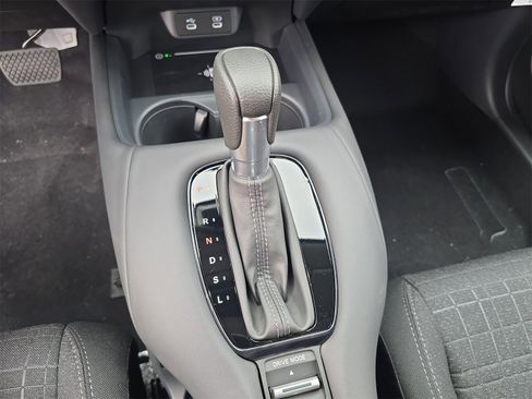 New 2026 Honda HR-V LX image 20