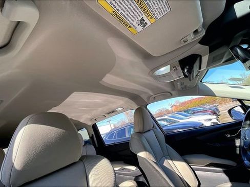 Used 2023 Subaru Ascent Premium w/ Convenience Package image 22