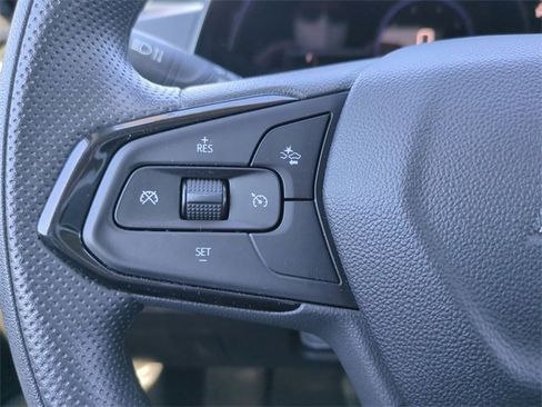 Certified 2025 Chevrolet Trax LT image 27