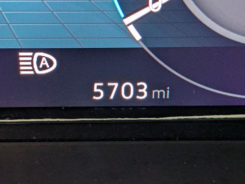 Used 2025 Volkswagen Atlas Cross Sport SEL image 25