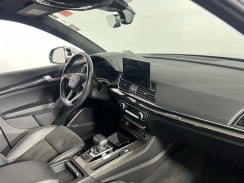 Used 2022 Audi SQ5 Premium Plus w/ Premium Plus Package image 28