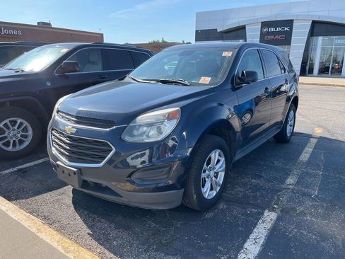Used 2017 Chevrolet Equinox LS AWD/4WD image 6