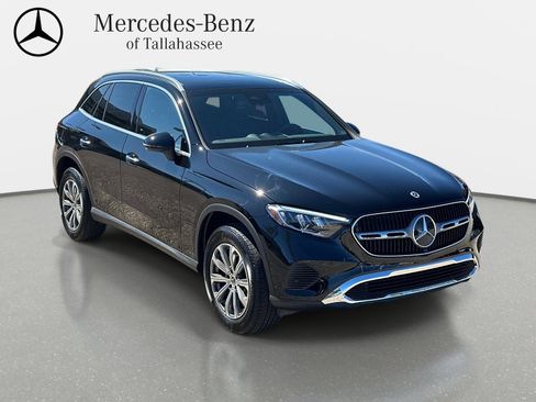 Used 2026 Mercedes-Benz GLC 300 image 3