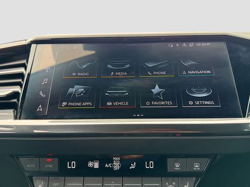 Used 2023 Audi Q4 e-tron Prestige image 30