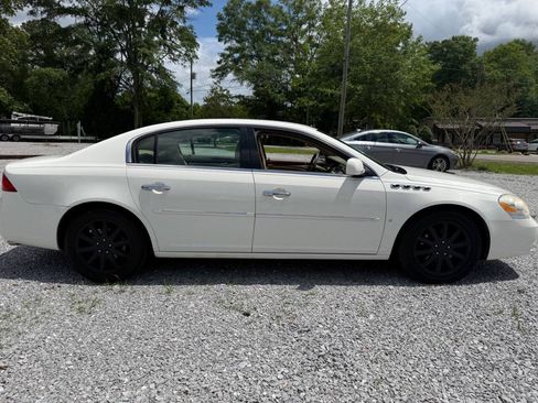Used 2006 Buick Lucerne CXS w/ Driver Confidence Package FWD image 5