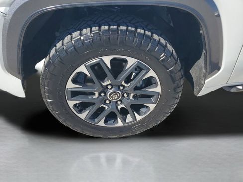 Used 2023 Toyota Tundra Limited RWD image 28