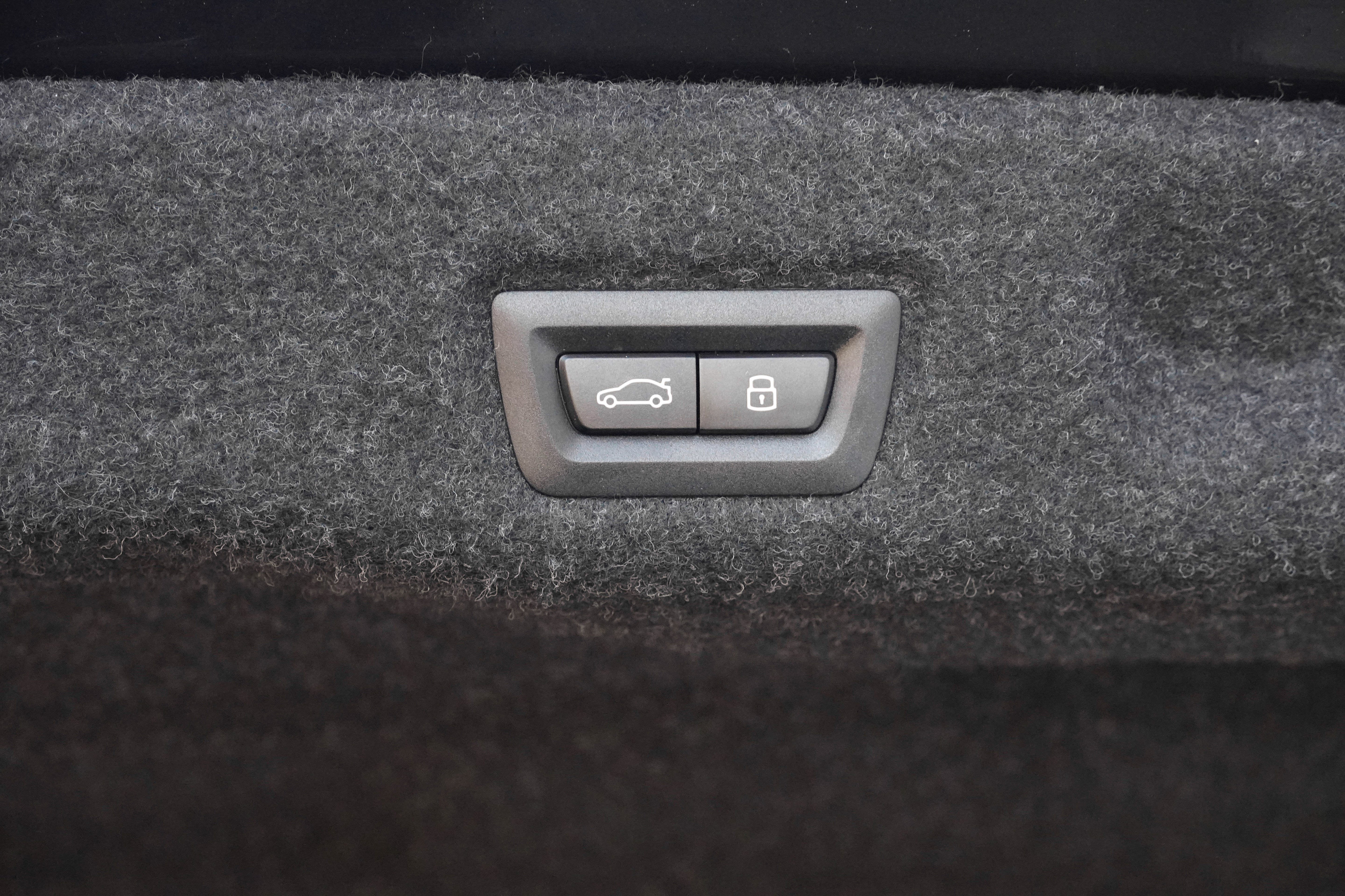 Certified 2026 BMW 540i xDrive AWD/4WD image 39
