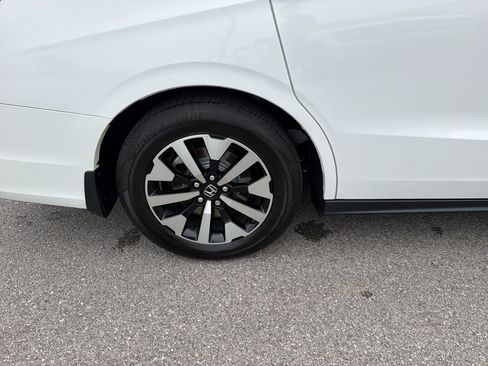 Used 2026 Honda Odyssey EX-L image 39