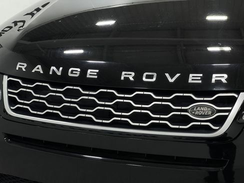 Used 2020 Land Rover Range Rover Evoque SE image 39