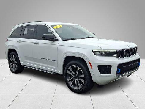Used 2022 Jeep Grand Cherokee Overland image 4