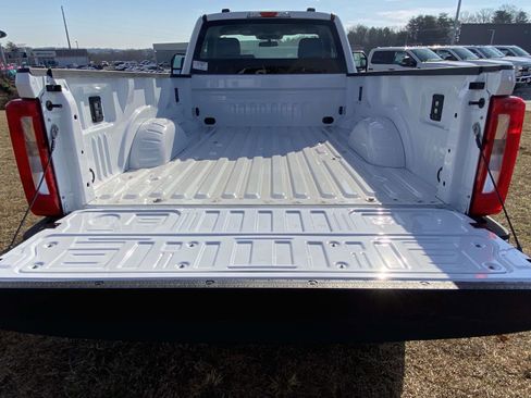 New 2026 Ford F250 XL w/ FX4 Off-Road Package AWD/4WD image 8