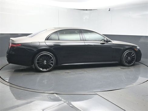 Used 2023 Mercedes-Benz S 500 S 500 image 8