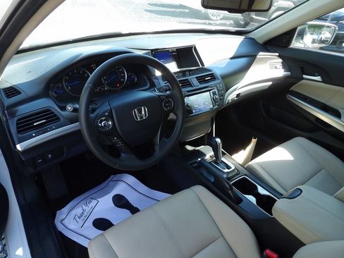 Used 2013 Honda Crosstour EX-L image 9